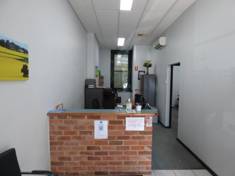 242 Parker Street, Cootamundra NSW 2590