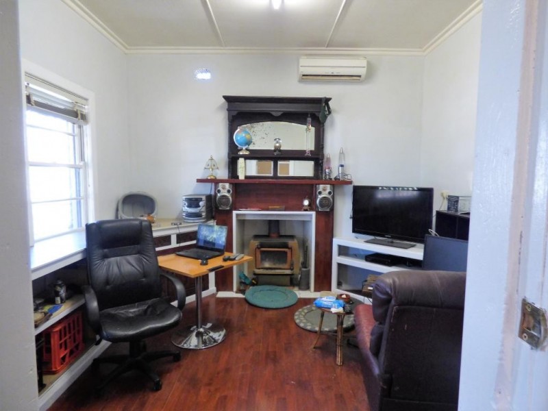 199 Sutton Street, Cootamundra NSW 2590