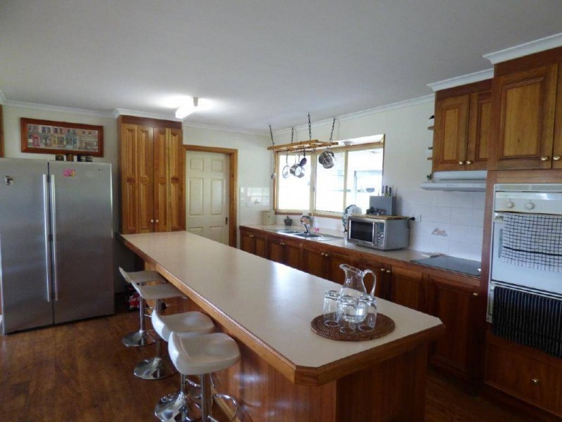 582 Back Brawlin Road, Cootamundra NSW 2590