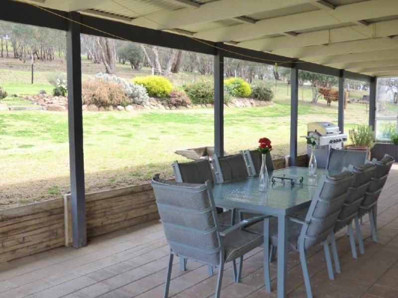 582 Back Brawlin Road, Cootamundra NSW 2590