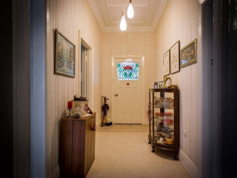 99 Thompson Street, Cootamundra NSW 2590
