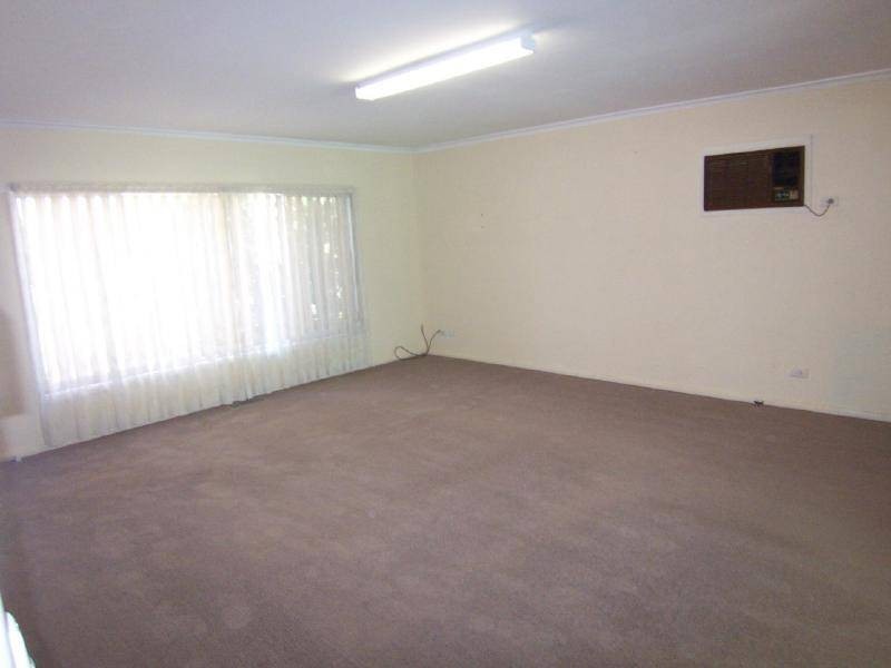 63 Olney Street, Cootamundra NSW 2590