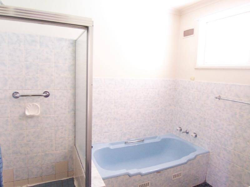 63 Olney Street, Cootamundra NSW 2590