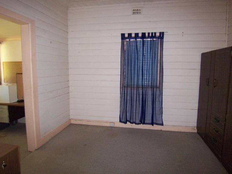 17 Gundagai Road, Cootamundra NSW 2590