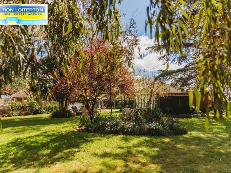 11-11A Olney Street, Cootamundra NSW 2590