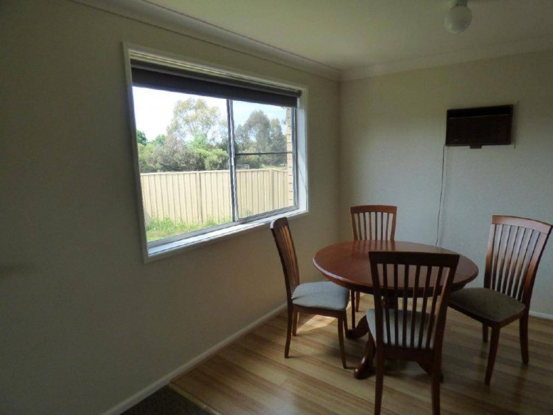 40 Cutler Avenue, Cootamundra NSW 2590