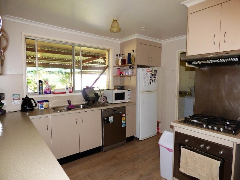 53 Cutler Avenue, Cootamundra NSW 2590