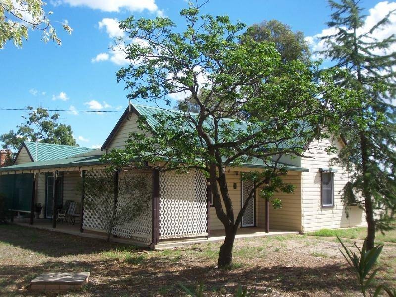 3 Troy Street, Stockinbingal NSW 2725