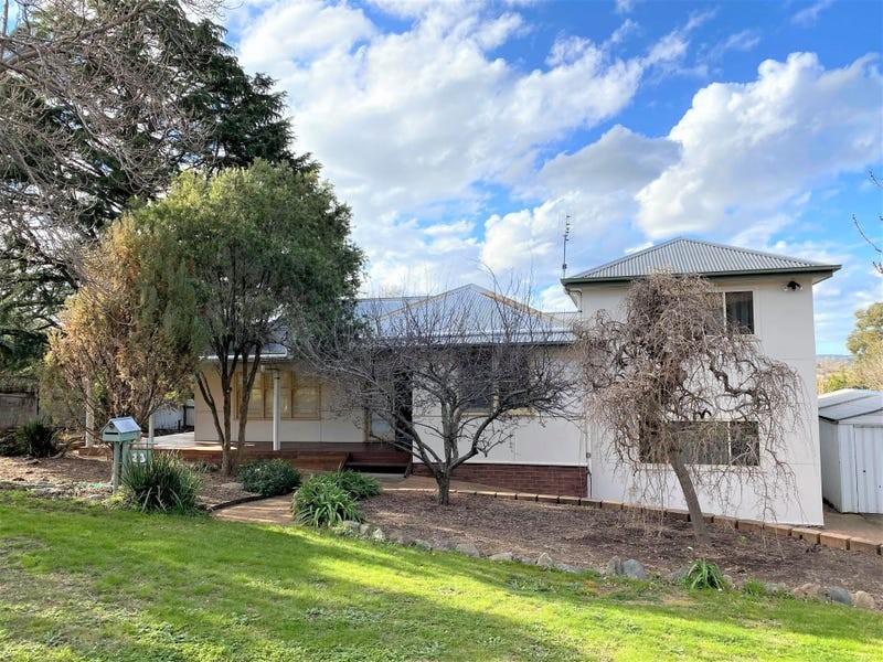 23 Lawrence Street, Cootamundra NSW 2590