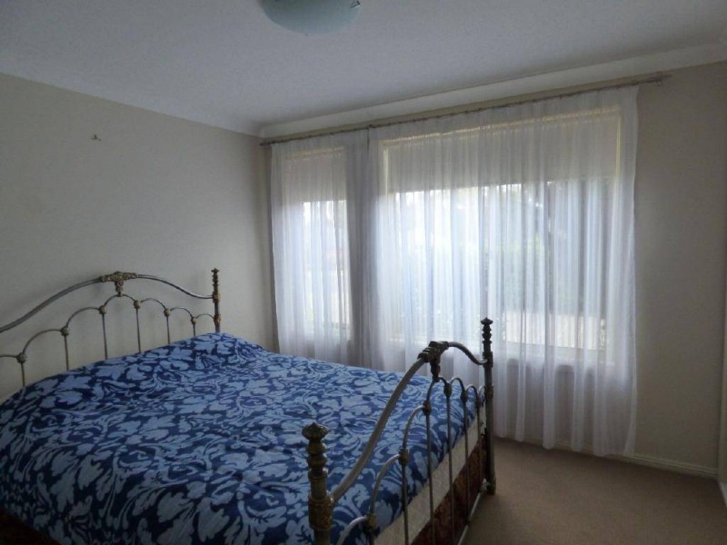1/5 Bethany Place, Cootamundra NSW 2590