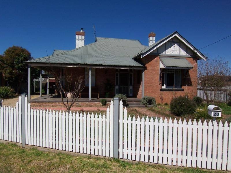 20 Parker Street, Cootamundra NSW 2590