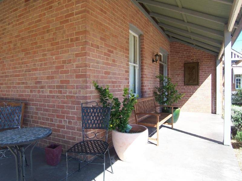 20 Parker Street, Cootamundra NSW 2590