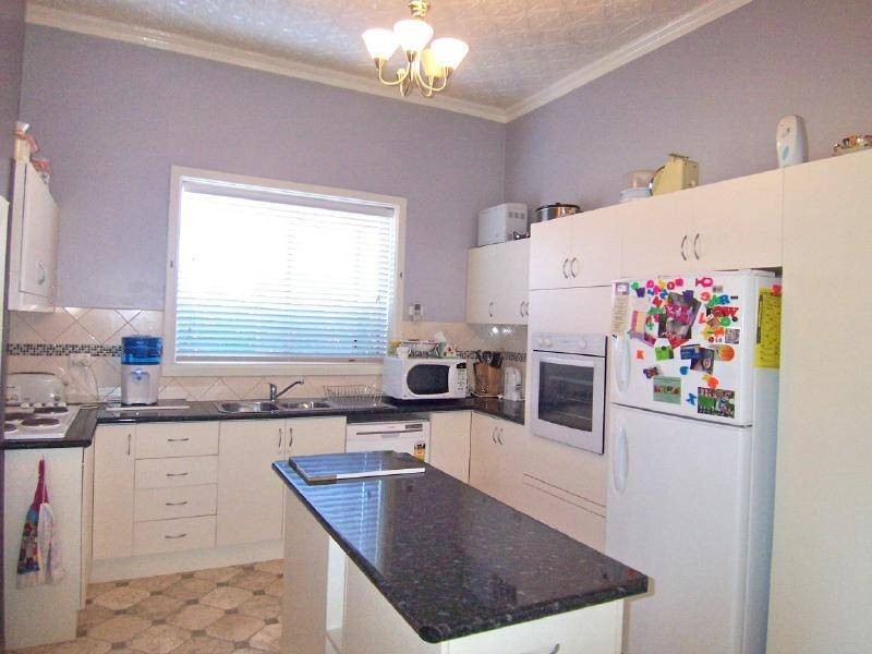 20 Parker Street, Cootamundra NSW 2590