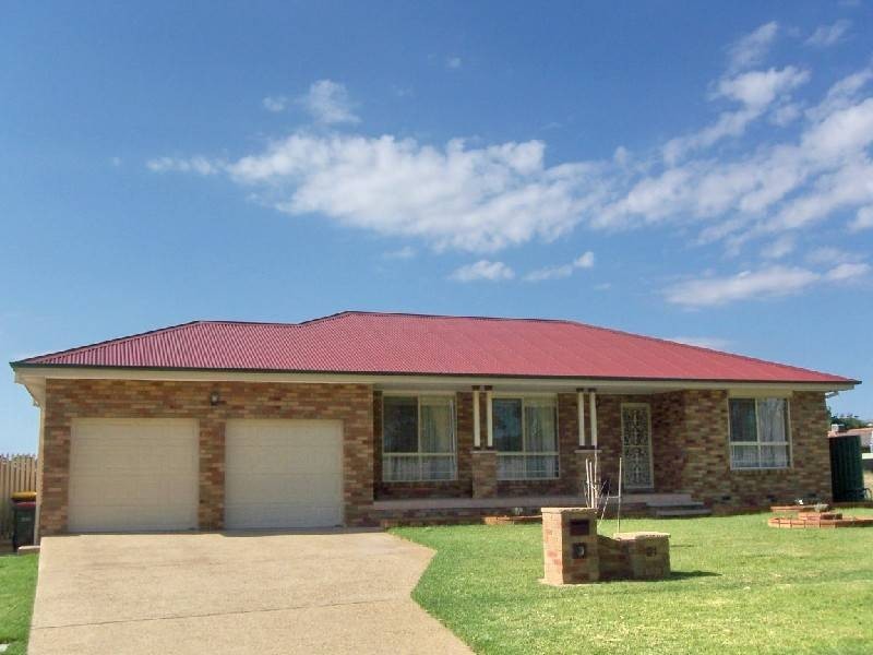 21 Dillon Avenue, Cootamundra NSW 2590