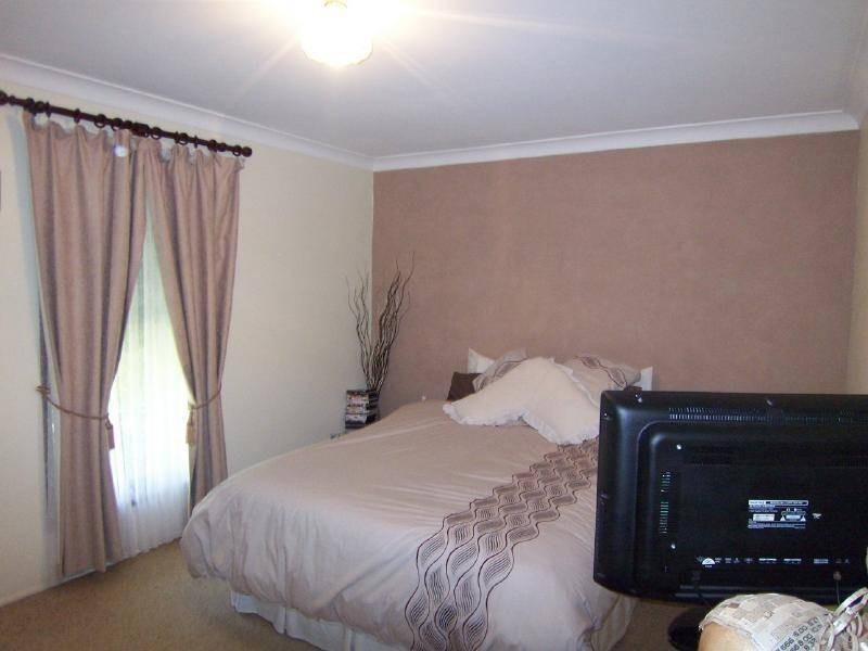 2 Richards Street, Cootamundra NSW 2590