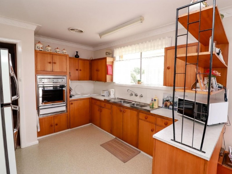 103 Hurley Street, Cootamundra NSW 2590