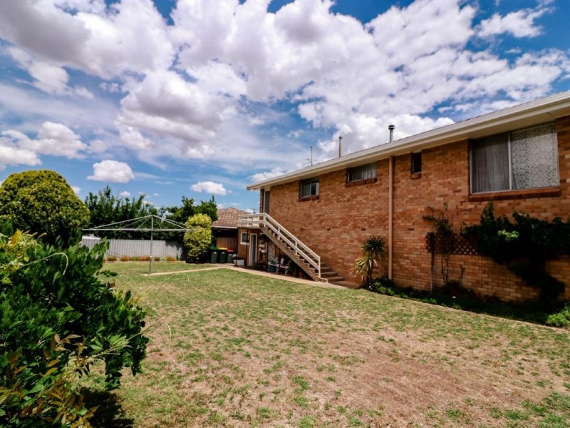 103 Hurley Street, Cootamundra NSW 2590