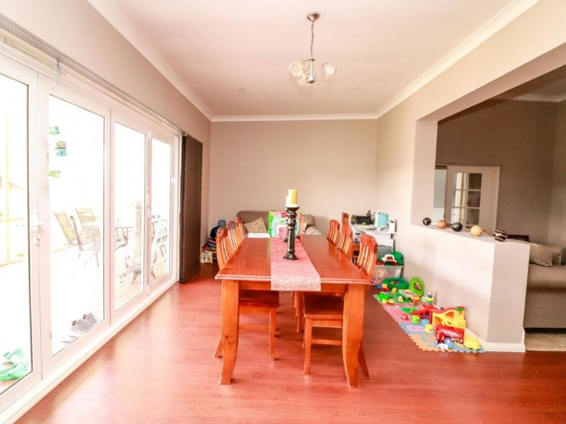 24 Hurley Street, Cootamundra NSW 2590