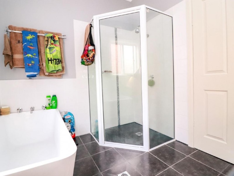 24 Hurley Street, Cootamundra NSW 2590