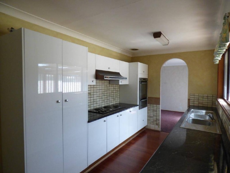 7 Coora Avenue, Cootamundra NSW 2590