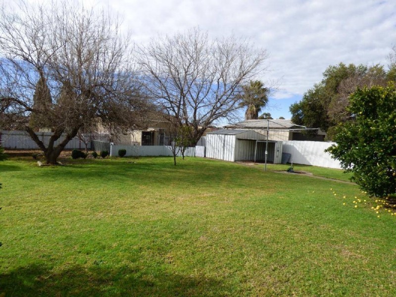 7 Coora Avenue, Cootamundra NSW 2590