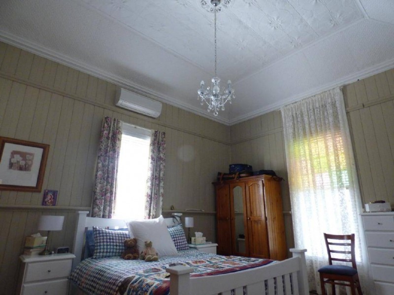 7 Thompson Street, Cootamundra NSW 2590