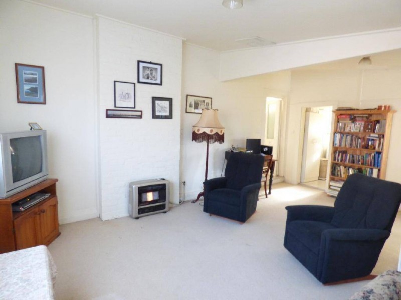 18 Poole Street, Cootamundra NSW 2590