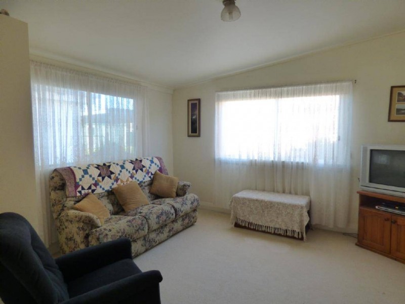 18 Poole Street, Cootamundra NSW 2590