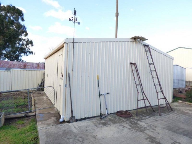 18 Poole Street, Cootamundra NSW 2590