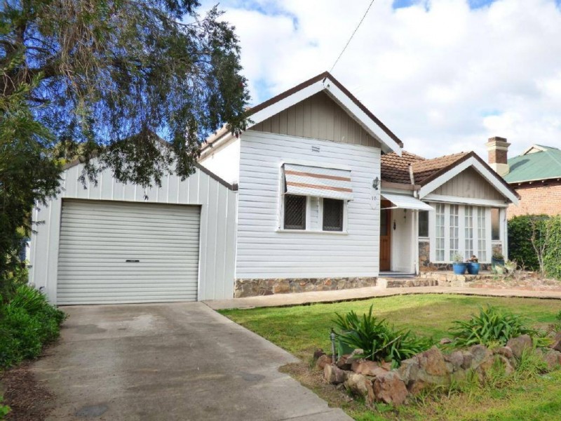 18 Poole Street, Cootamundra NSW 2590