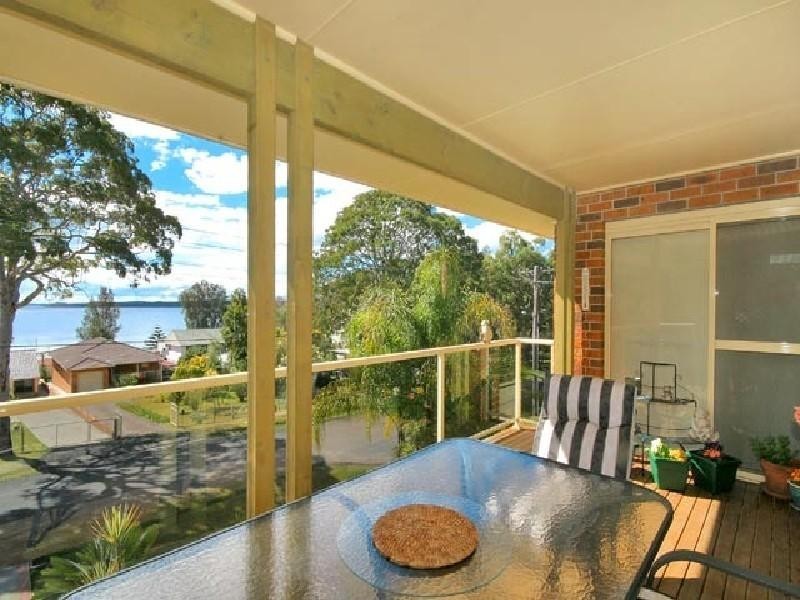 Summerland Point NSW 2259