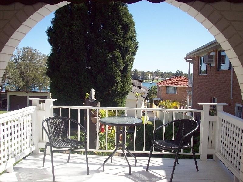 Summerland Point NSW 2259