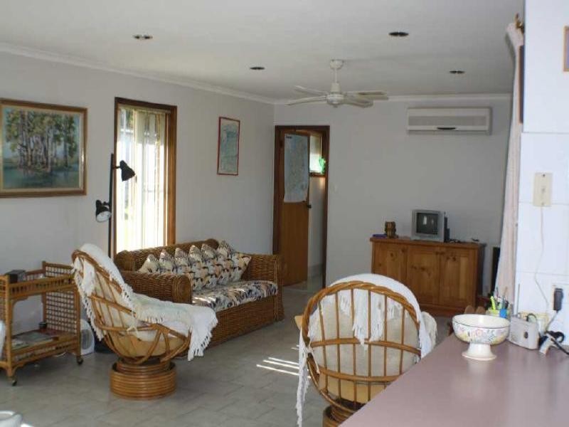 Summerland Point NSW 2259