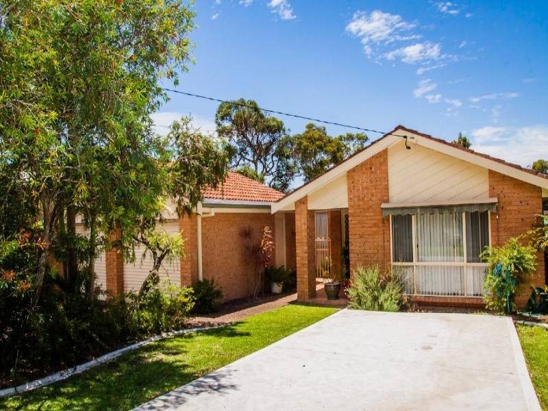 25 Collendina Road, Gwandalan NSW 2259