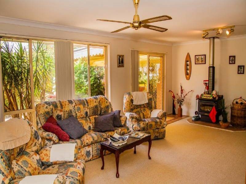 25 Collendina Road, Gwandalan NSW 2259