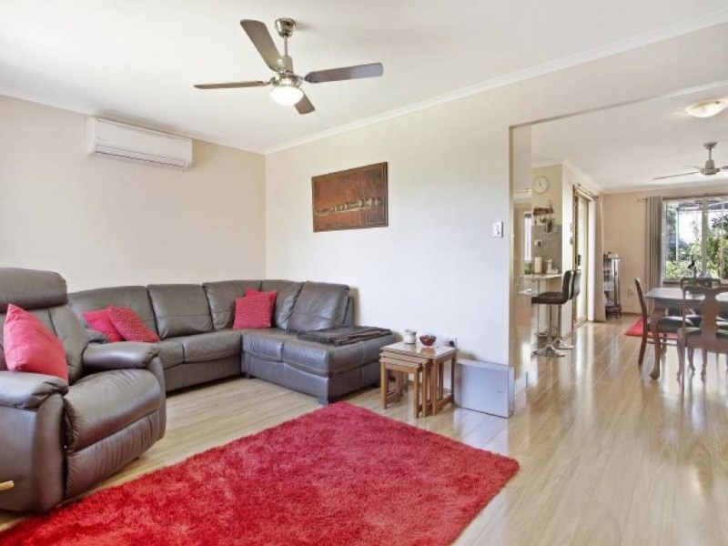 No 6 Anchorage Circle, Summerland Point NSW 2259