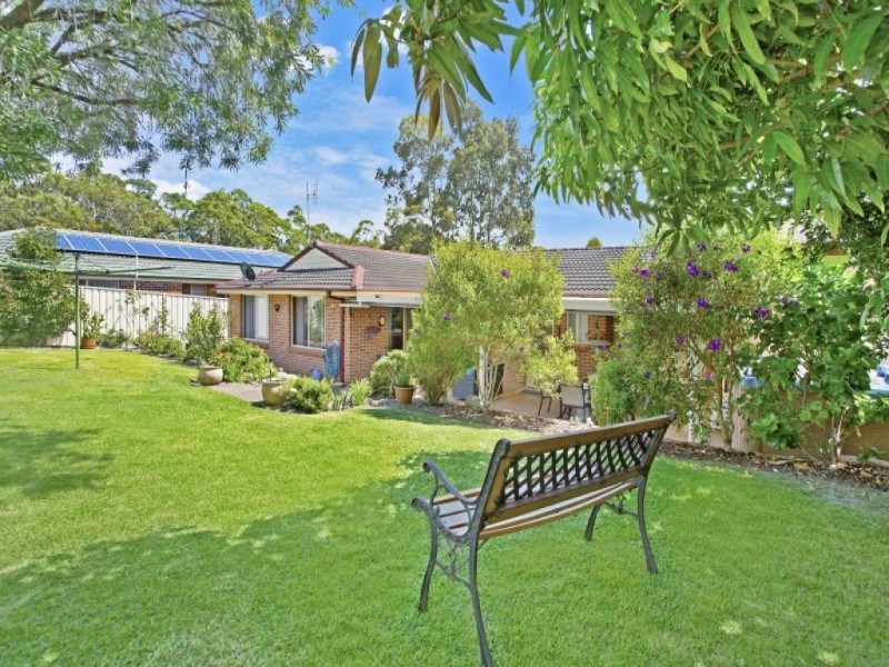 No 6 Anchorage Circle, Summerland Point NSW 2259