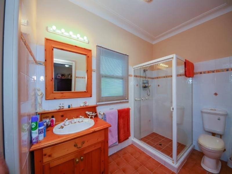 Summerland Point NSW 2259