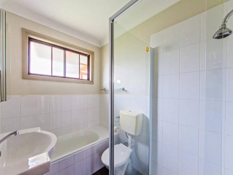 92 Winbin Cres, Gwandalan NSW 2259