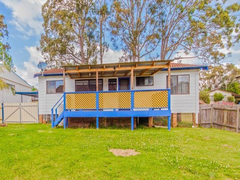 92 Winbin Cres, Gwandalan NSW 2259