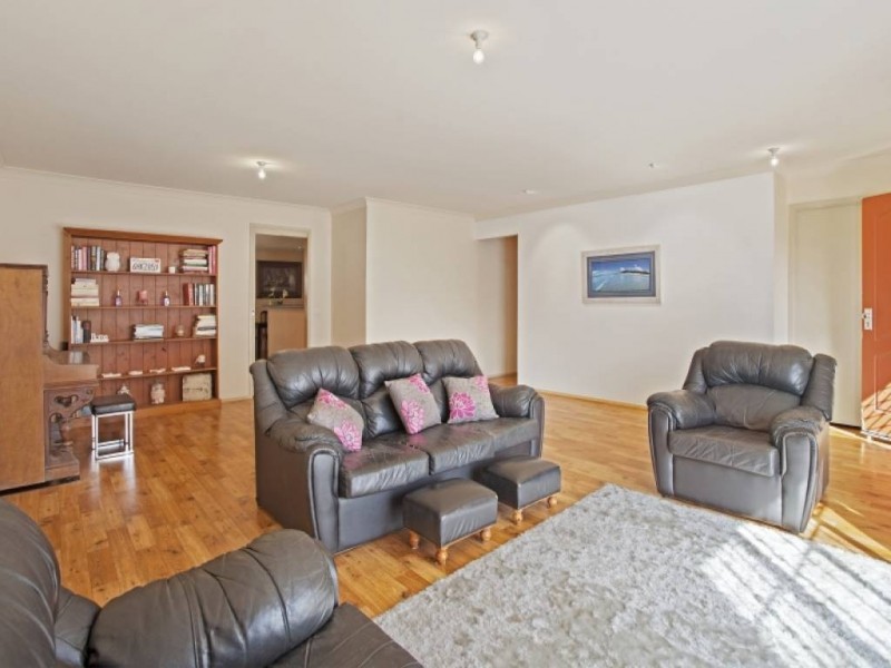 21 Coral Fern Way, Gwandalan NSW 2259