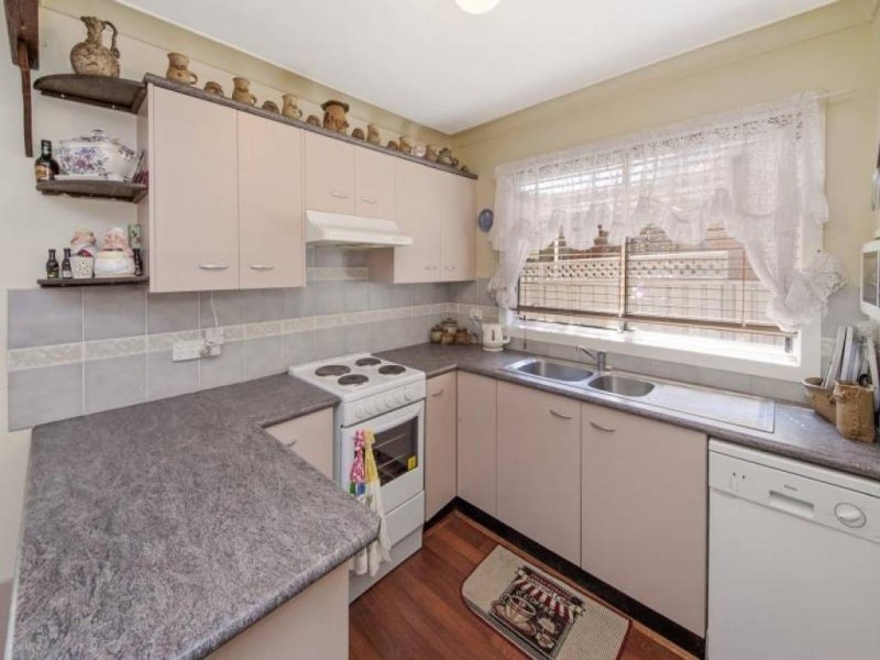 10 Rakumba Rd, Gwandalan NSW 2259