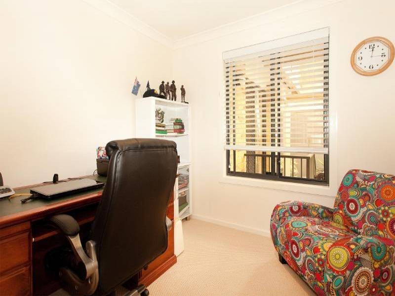 12 Lawver Cres, Lake Munmorah NSW 2259