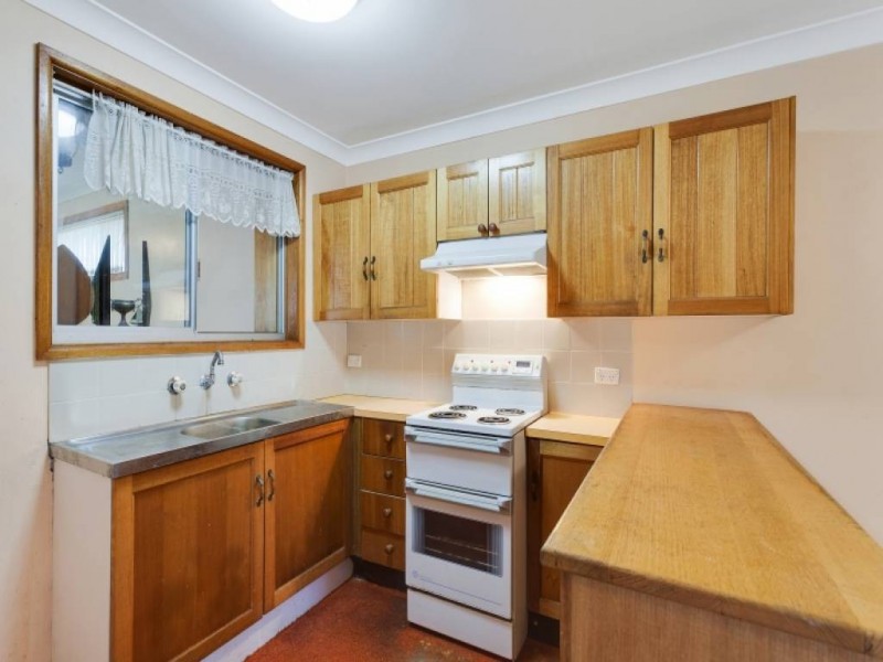 127 Winbin Cr, Gwandalan NSW 2259