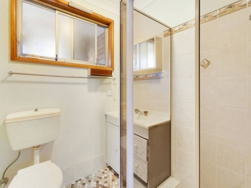 127 Winbin Cr, Gwandalan NSW 2259