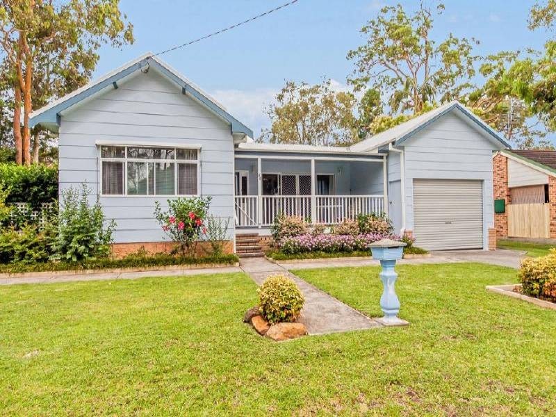 No 35 Murrumbong Road, Summerland Point NSW 2259