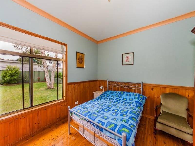 No 35 Murrumbong Road, Summerland Point NSW 2259