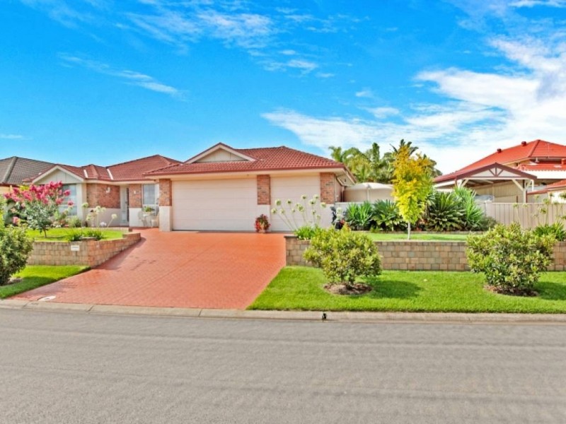 No 1 Bell Brae Ave, Gwandalan NSW 2259