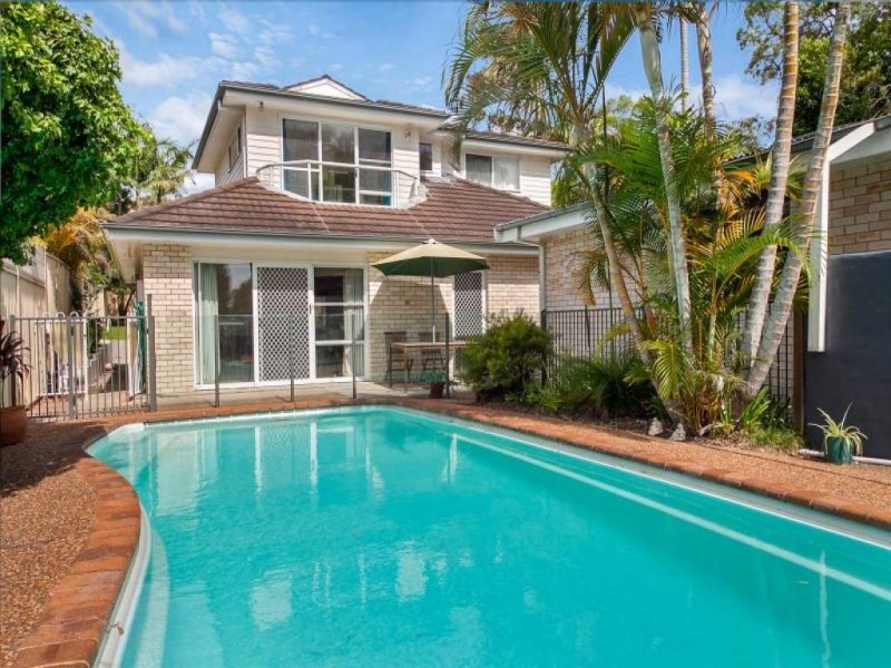 No 3 Gordon Avenue, Summerland Point NSW 2259