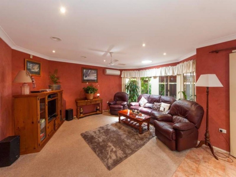 No 49 Pinaroo Rd, Gwandalan NSW 2259